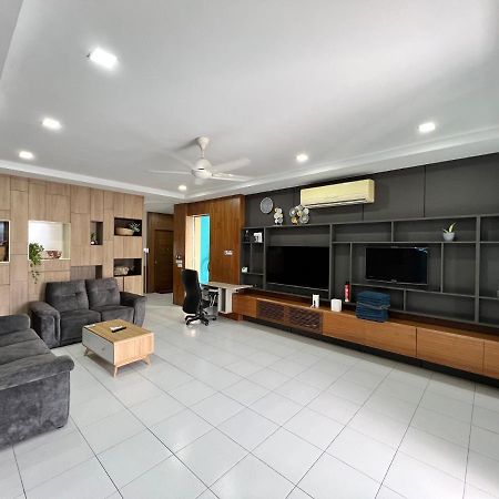 D Niice Garden View With Private Pool Bukit Indah, Johor Bahru Villa Ngoại thất bức ảnh